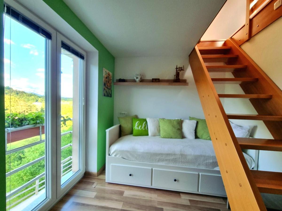 Gartnar Home -Hiska S Pridihom Domacnosti In Pogledom Na Hribe. Radovljica Esterno foto