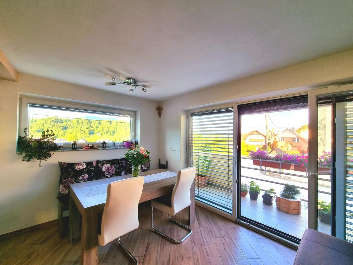 Gartnar Home -Hiska S Pridihom Domacnosti In Pogledom Na Hribe. Radovljica Esterno foto